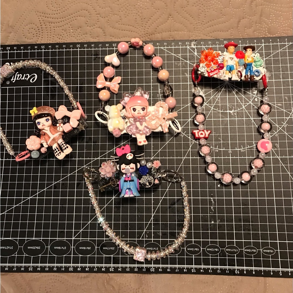 Colorful Beaded Character Phone Clips 1 pc